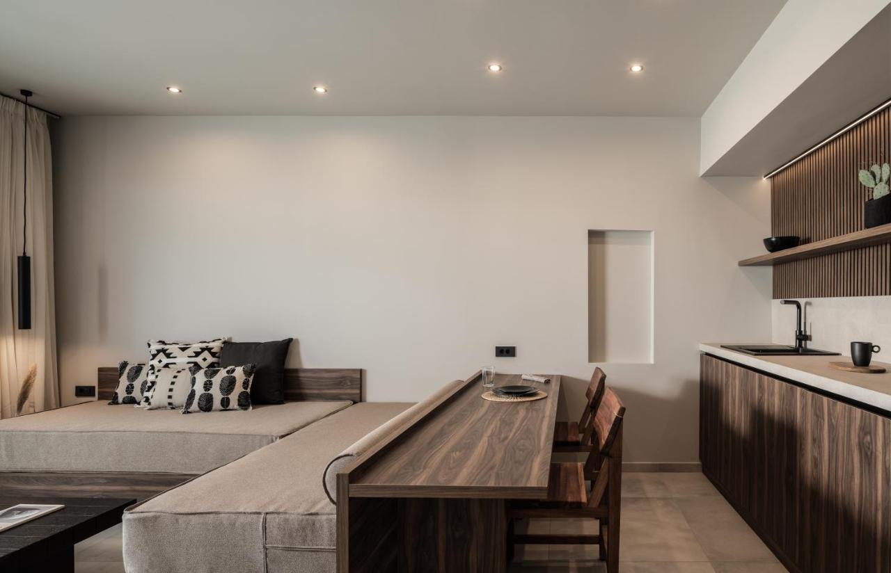 Aku Suites With Private Pools Stalida エクステリア 写真