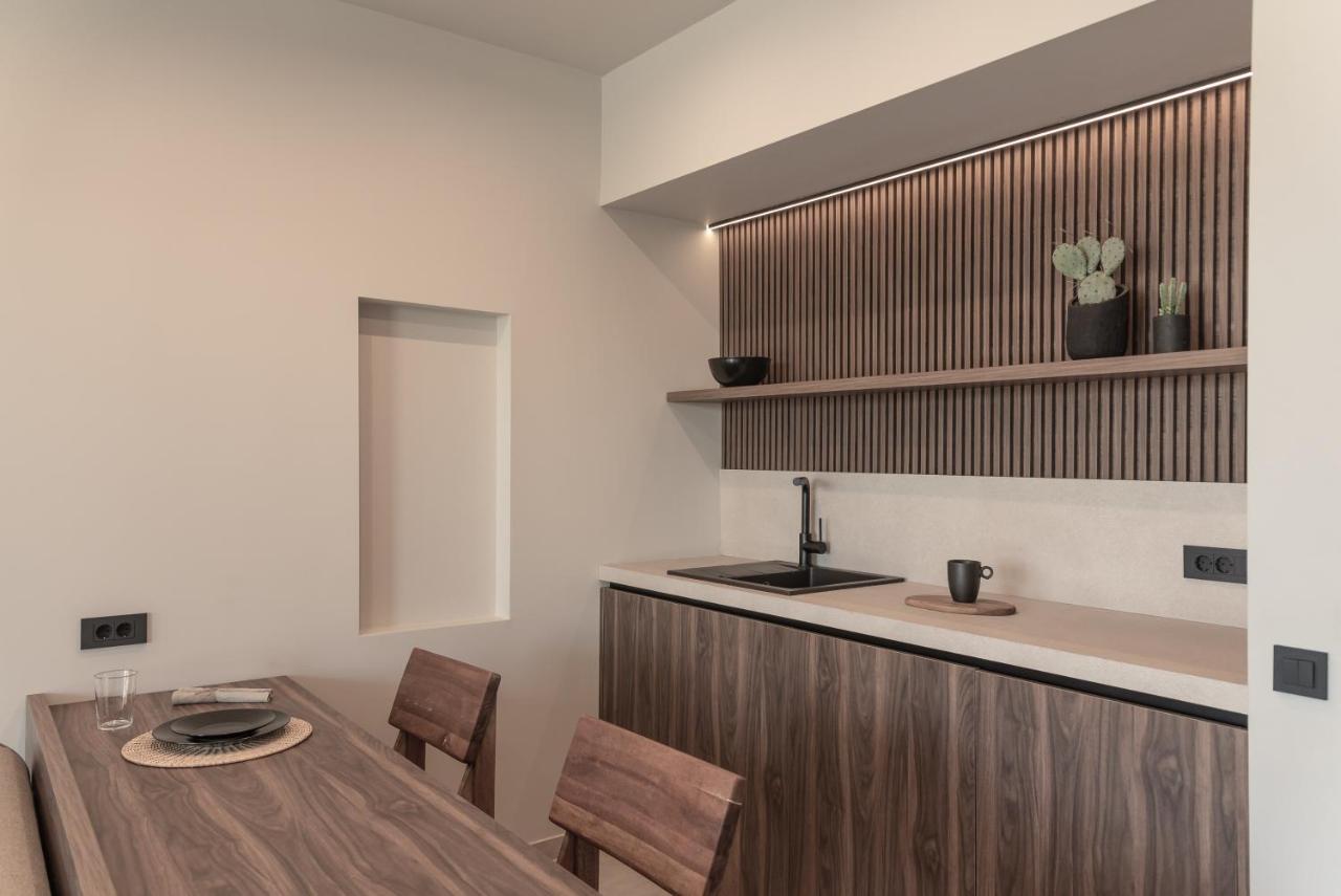 Aku Suites With Private Pools Stalida エクステリア 写真