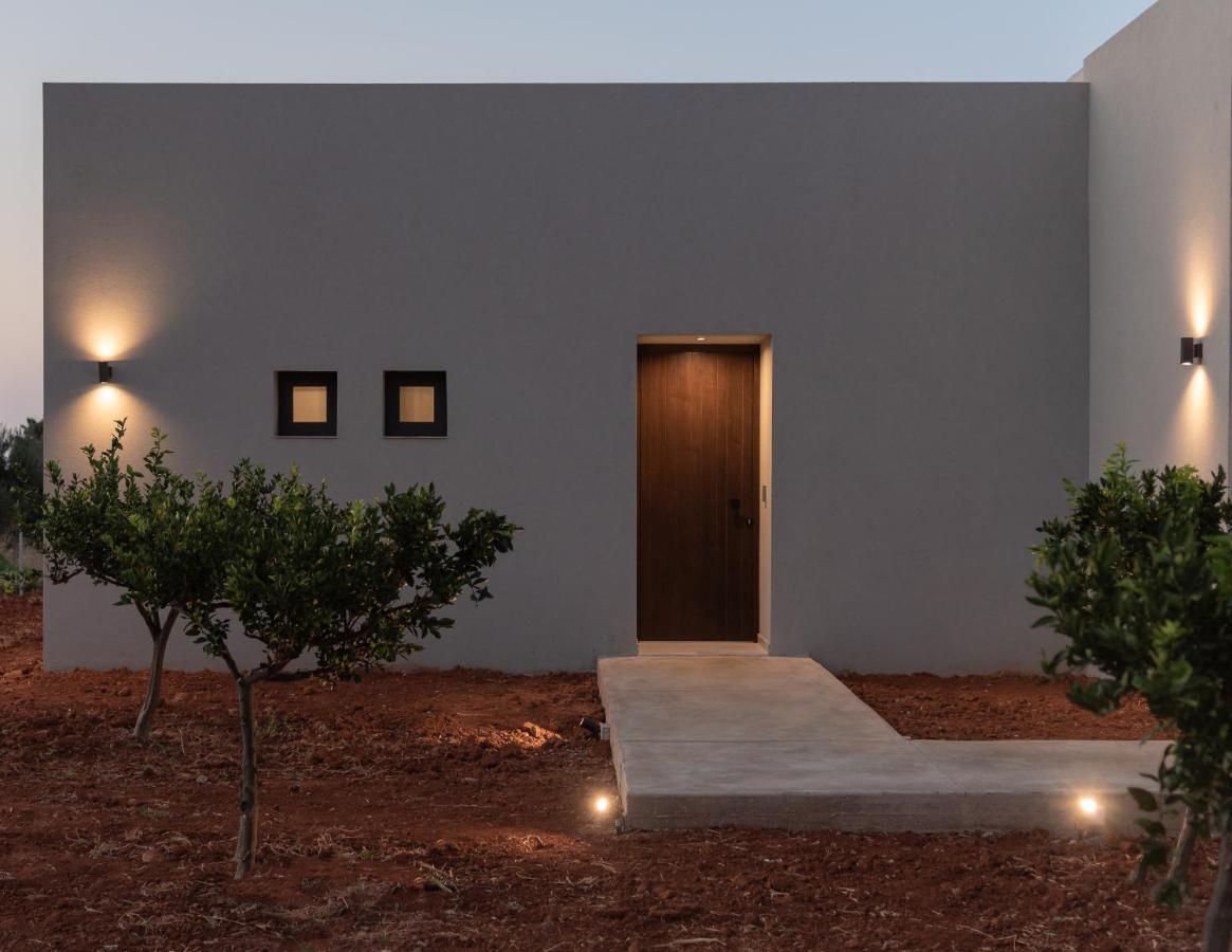 Aku Suites With Private Pools Stalida エクステリア 写真